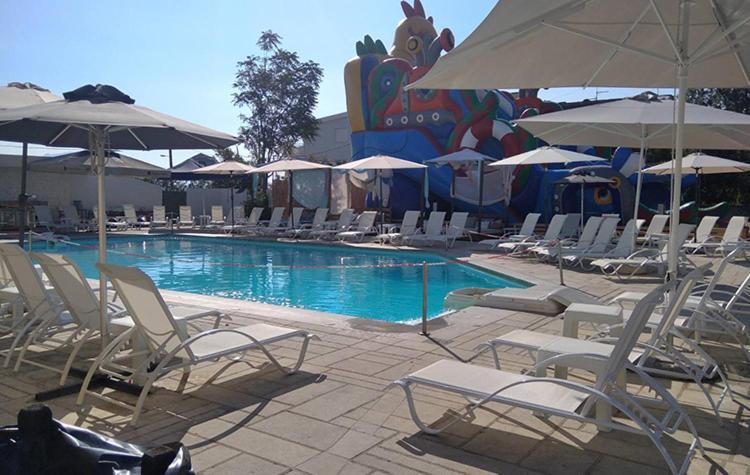 Marzi Beach And Bungalows