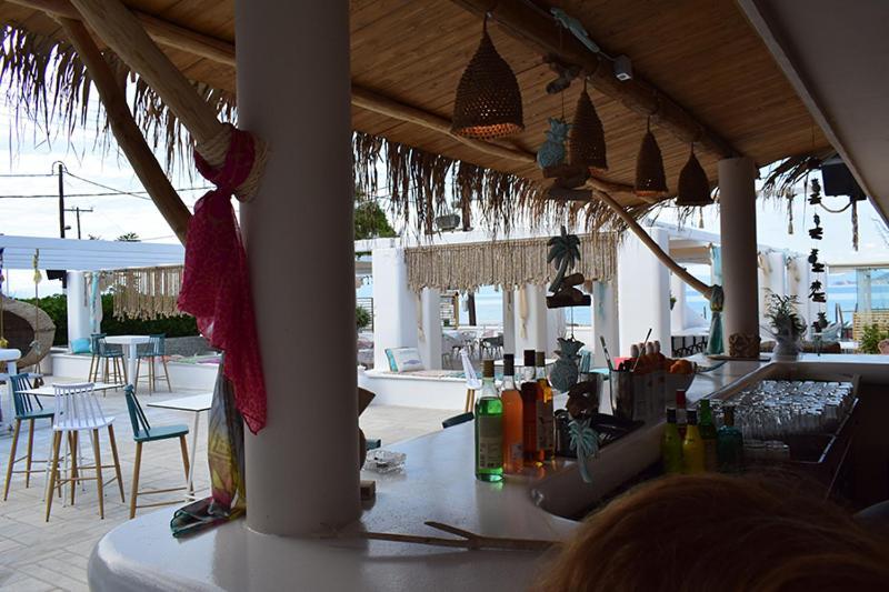 Marzi Beach And Bungalows מלון Kokkónion
