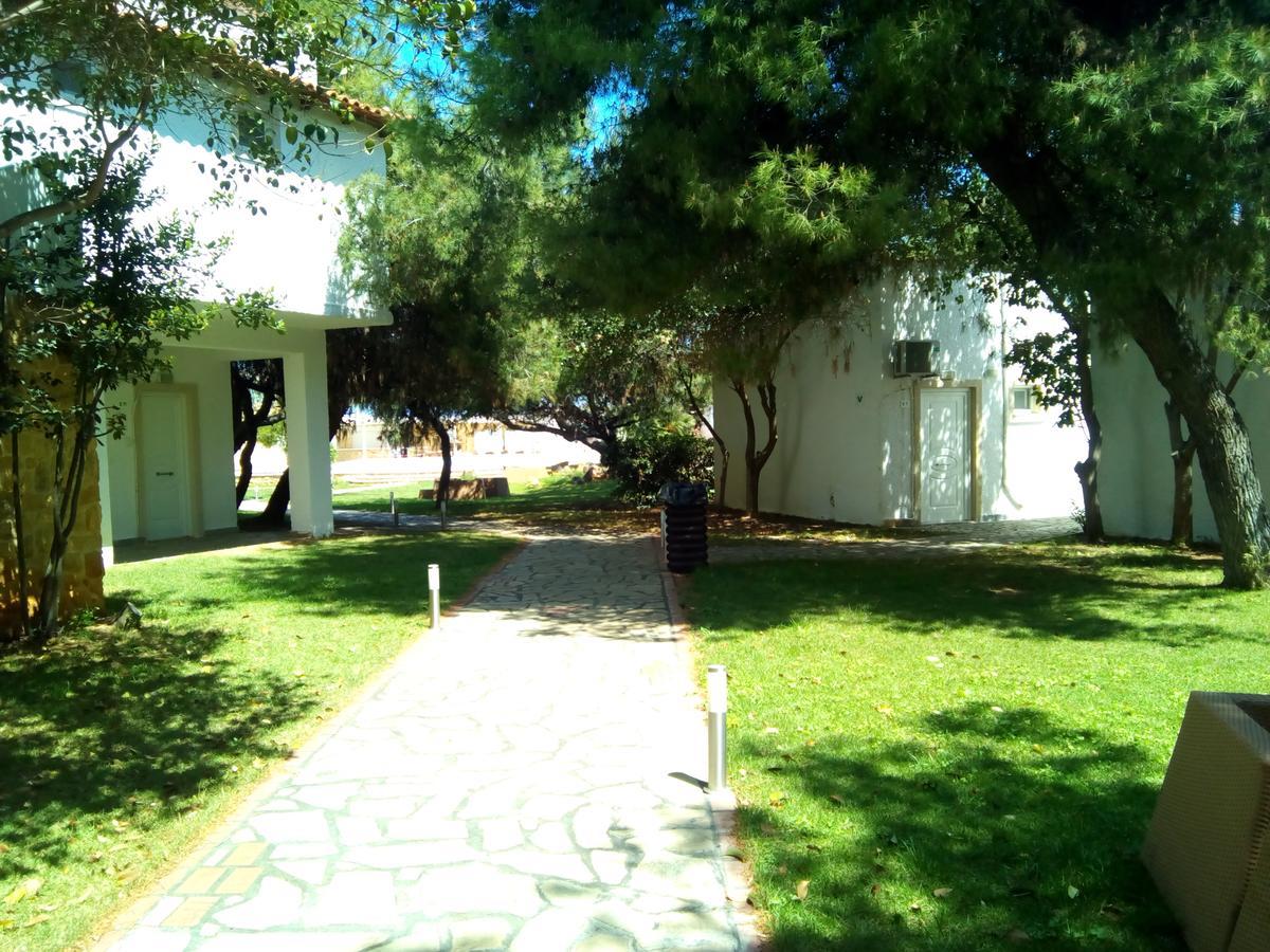 Marzi Beach And Bungalows 3* Kokkónion